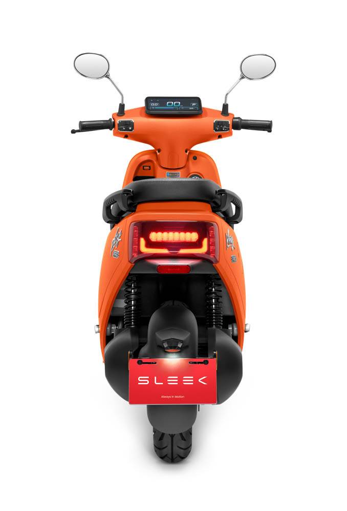 Sleek PLAY PRO ส้ม