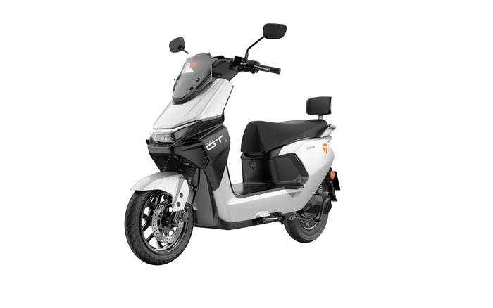 Yadea GS70 ขาว