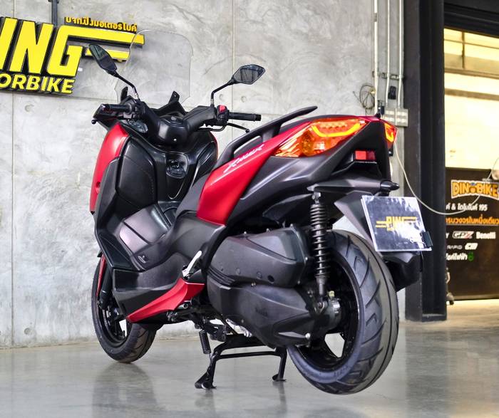 Yamaha XMAX 300